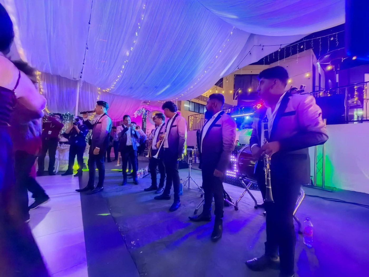 Músicos de banda sinaloense en Cuauhtémoc